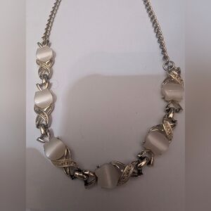 Elegant Silver and White Tulip Necklace